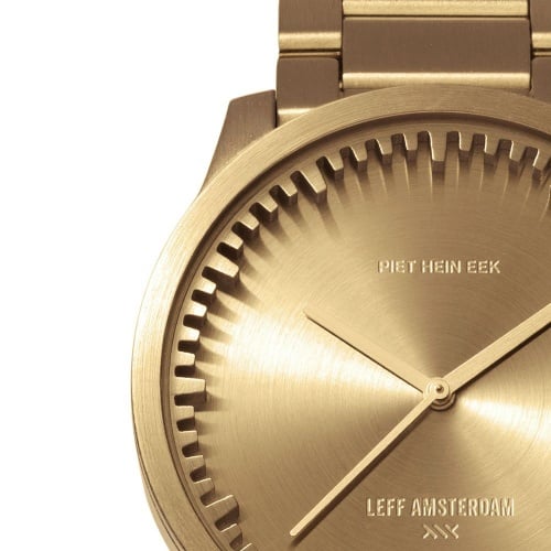 S42 brass tube watch leff amsterdam design by piet hein eek detail